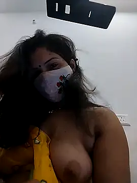 Snapshot of Simaran_bhabhi chatting on April 4, 6:33 am Simaran bhabhi online show from April 4, 6:33 am