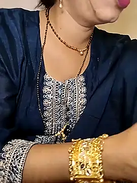 Snapshot of Simaran_bhabhi chatting on April 21, 7:36 am Simaran bhabhi online show from April 21, 7:36 am