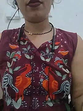 Snapshot of Simaran_bhabhi chatting on June 13, 4:49 pm Simaran bhabhi online show from June 13, 4:49 pm