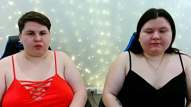 BeckyAndHellen online show from February 19, 5:42 pm