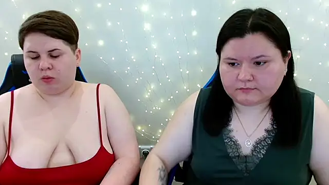 Snapshot of BeckyAndHellen chatting on June 27, 9:03 am BeckyAndHellen online show from June 27, 9:03 am