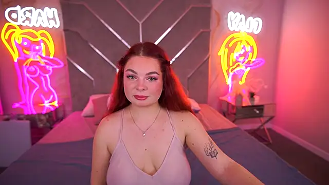 CarolinaDia online show from November 7, 8:42 pm