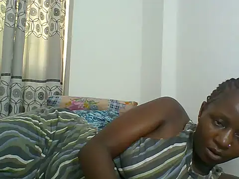 Chocolateskin4 online show from March 28, 7:19 am