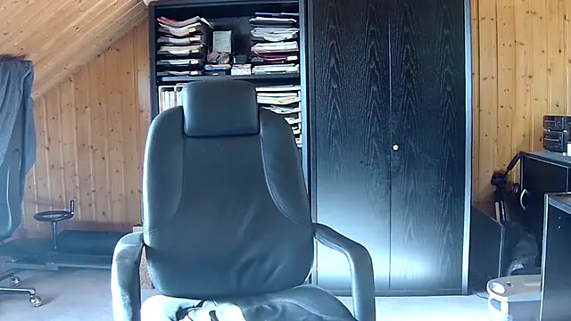 biggandybig online show from February 25, 10:36 am