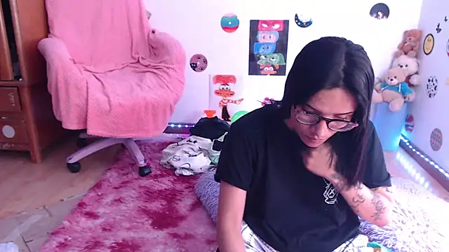 Yaumiko online show from March 9, 4:22 pm