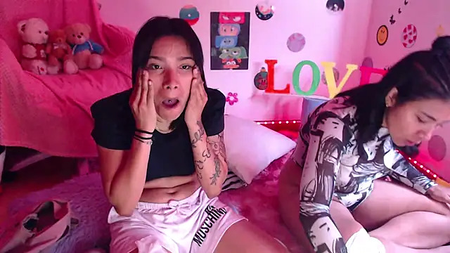 Yaumiko online show from March 13, 2:01 pm