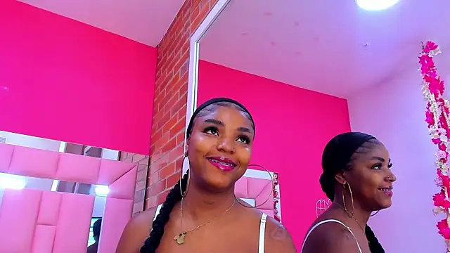 Snapshot of malu_horny_69 chatting on March 16, 11:38 am malu horny 69 online show from March 16, 11:38 am