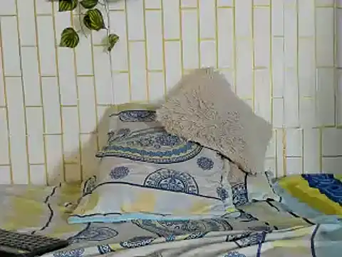 Snapshot of jacksson_lawrence chatting on December 25, 8:07 am jacksson lawrence online show from December 25, 8:07 am