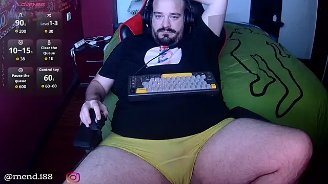 menditeta1 online show from December 13, 10:37 pm