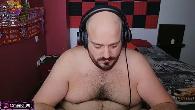 menditeta1 online show from April 17, 9:40 pm