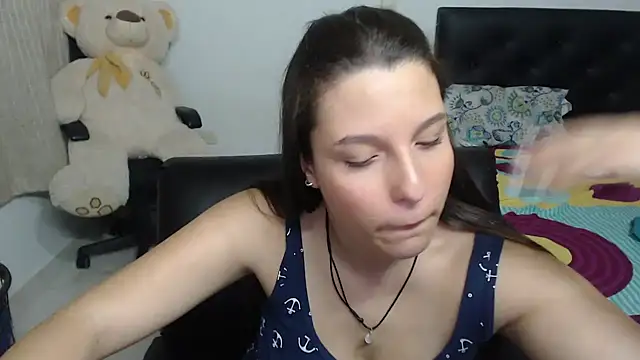 alexia 87 online show from February 2, 2:06 am