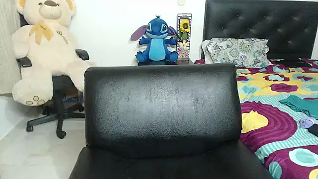 alexia 87 online show from February 2, 5:10 am