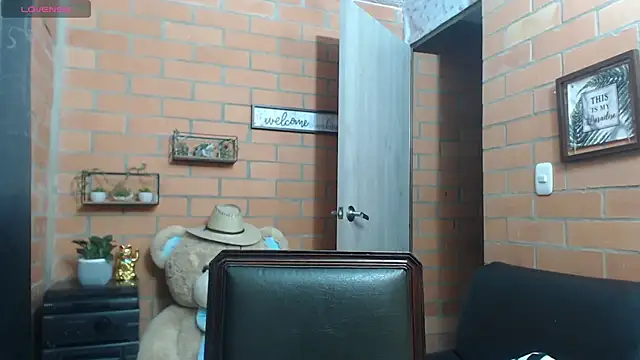 alexia 87 online show from September 23, 3:09 am