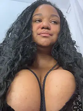Snapshot of SweetLizzyBBW chatting on May 30, 3:14 am SweetLizzyBBW online show from May 30, 3:14 am