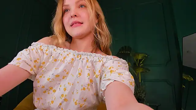 stay with alice online show from February 15, 6:01 pm