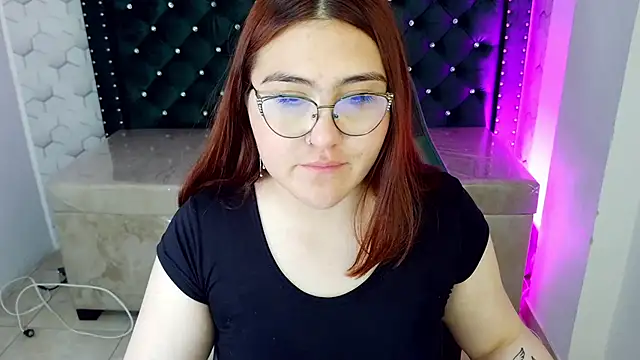 conniejames m online show from March 29, 12:49 pm