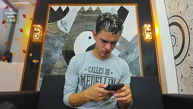 Snapshot of kai_borman chatting on February 26, 12:36 pm kai borman online show from February 26, 12:36 pm