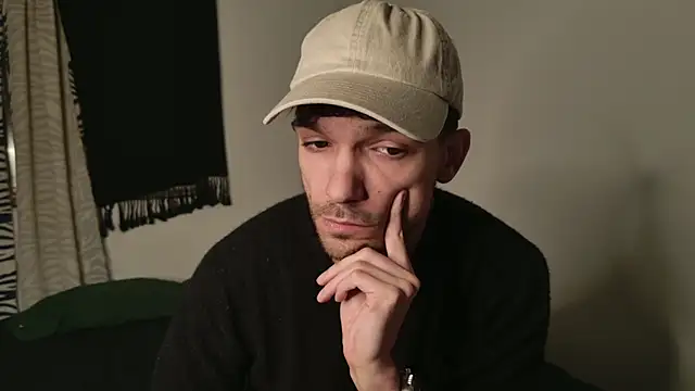 JackDesFeux online show from April 6, 6:03 am