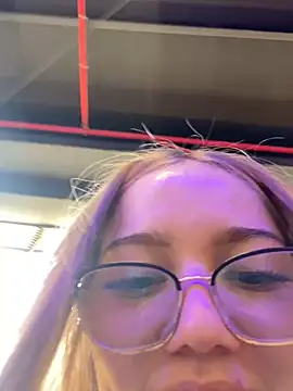 melody-dy online show from January 16, 8:36 pm