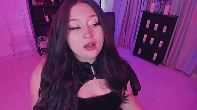 Snapshot of Lena_sweetx chatting on March 15, 2:03 am Lena sweetx online show from March 15, 2:03 am