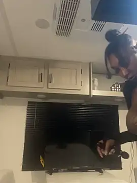 Snapshot of CUMQUEEN-XXX69 chatting on September 20, 3:51 am CUMQUEEN-XXX69 online show from September 20, 3:51 am