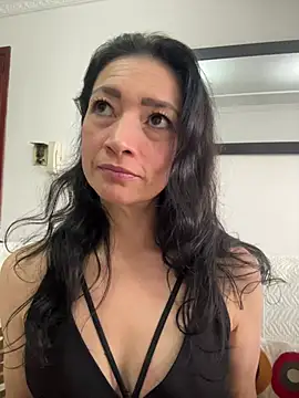 Snapshot of Yulia_sx chatting on August 2, 8:51 pm Yulia sx online show from August 2, 8:51 pm