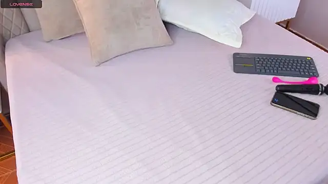 Snapshot of aria_greco chatting on January 10, 3:07 am aria greco online show from January 10, 3:07 am