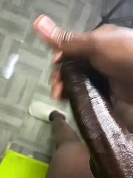 Snapshot of Bigcock_254 chatting on December 2, 7:09 pm Bigcock 254 online show from December 2, 7:09 pm