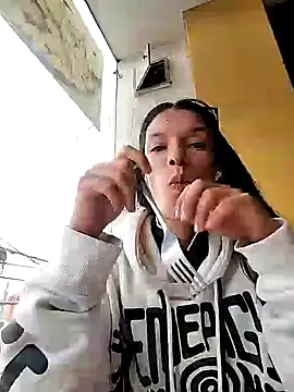 Snapshot of rebekka_simpson chatting on February 1, 7:02 pm rebekka simpson online show from February 1, 7:02 pm