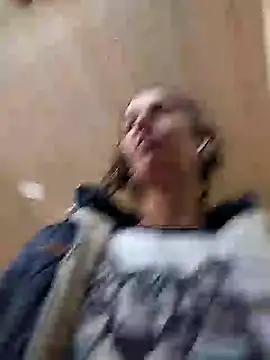 Snapshot of rebekka_simpson chatting on March 3, 2:37 pm rebekka simpson online show from March 3, 2:37 pm