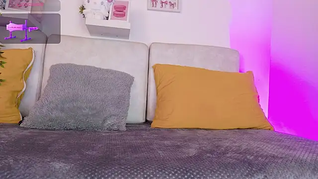 Malka Burning online show from April 17, 8:12 pm