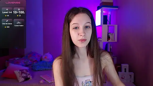 ur kitty   online show from December 15, 1:11 pm