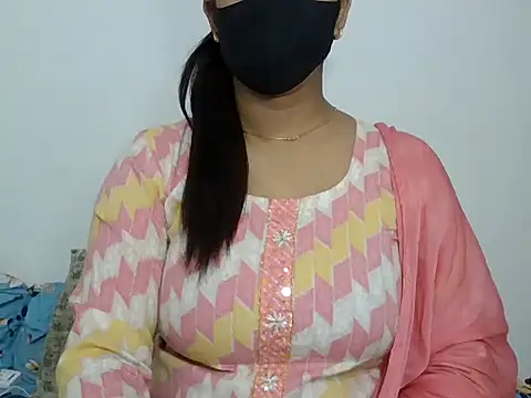 Snapshot of sparkling_queen chatting on December 13, 4:16 pm sparkling queen online show from December 13, 4:16 pm