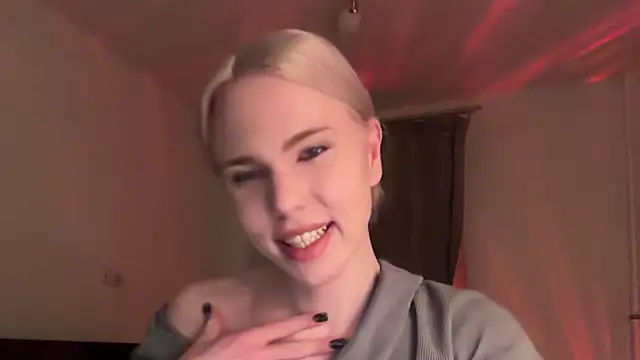 Snapshot of DanielPaige_ chatting on December 30, 8:58 pm DanielPaige  online show from December 30, 8:58 pm