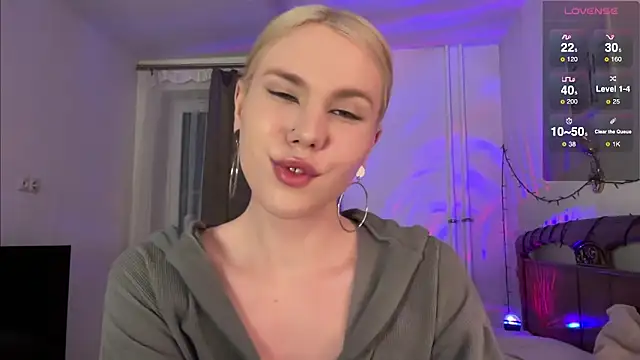 Snapshot of DanielPaige_ chatting on January 17, 6:23 pm DanielPaige  online show from January 17, 6:23 pm