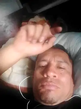 Snapshot of Elegante42per chatting on January 7, 9:03 pm Elegante42per online show from January 7, 9:03 pm