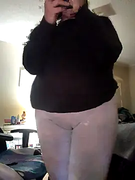 Snapshot of velvetta_ chatting on January 12, 5:34 am velvetta online show from January 12, 5:34 am