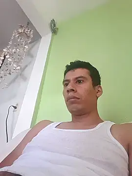 josehot151515 online show from December 2, 5:41 pm