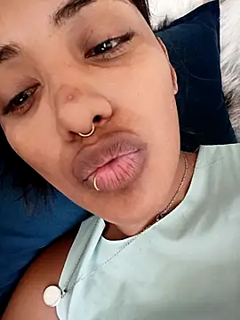 VictoireFeller online show from January 6, 3:16 pm