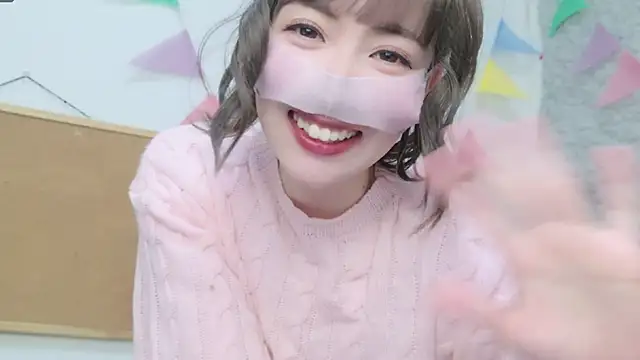 Snapshot of A33-asami chatting on March 14, 1:23 am A33-asami online show from March 14, 1:23 am