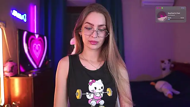 Kamila icee online show from November 20, 8:19 pm