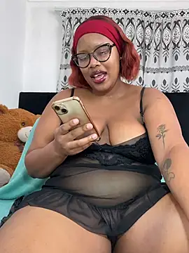 MimiCurves online show from May 29, 8:12 am