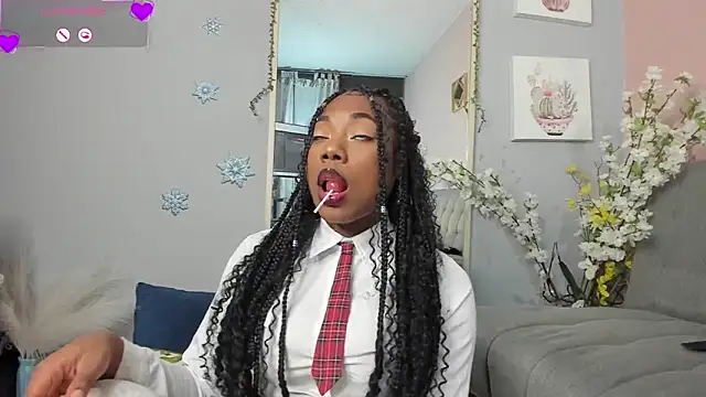 zaraadoll online show from February 1, 2:45 pm