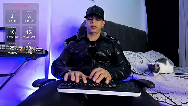 Aron Dark online show from March 18, 10:57 am