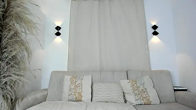 Snapshot of Aron_Dark chatting on March 10, 11:10 pm Aron Dark online show from March 10, 11:10 pm