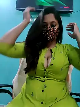 Snapshot of Natasha-143 chatting on February 8, 7:16 pm Natasha-143 online show from February 8, 7:16 pm