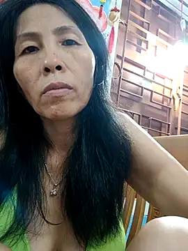 Snapshot of Hana_67 chatting on April 29, 5:55 am Hana 67 online show from April 29, 5:55 am