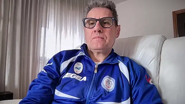 Snapshot of Britmi chatting on February 22, 10:58 am Britmi online show from February 22, 10:58 am