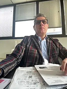 Snapshot of Britmi chatting on February 23, 11:07 am Britmi online show from February 23, 11:07 am