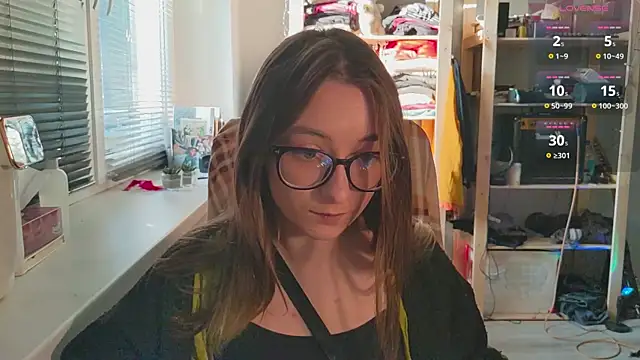 Snapshot of monlight__dana chatting on February 12, 1:48 pm monlight dana online show from February 12, 1:48 pm